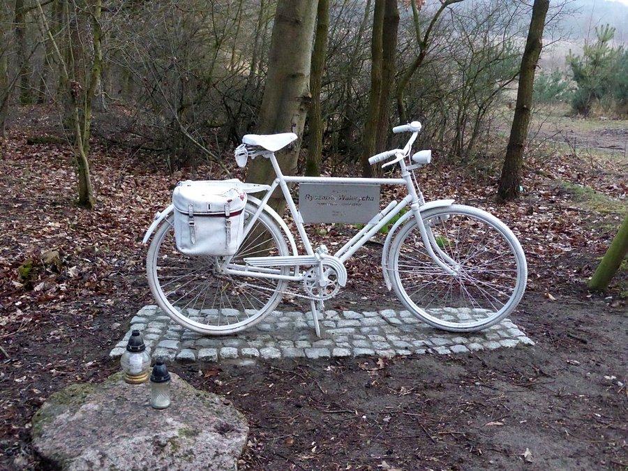 Ghost Bike