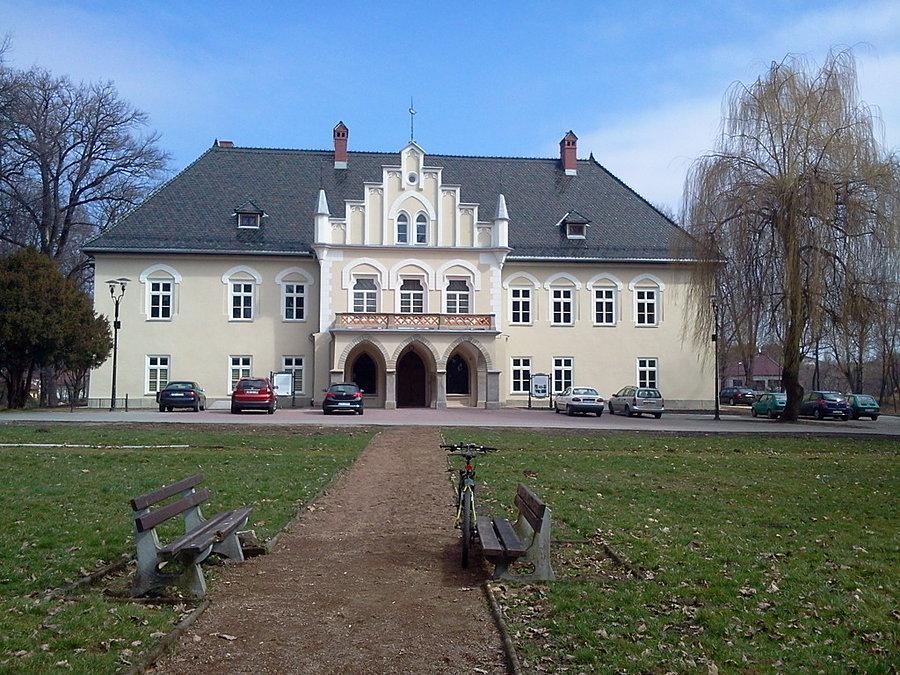 Dwór w Łodygowicach