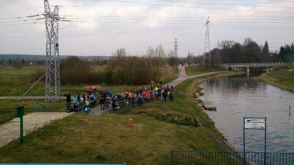 Zlot rowerzystów nad Zalewem