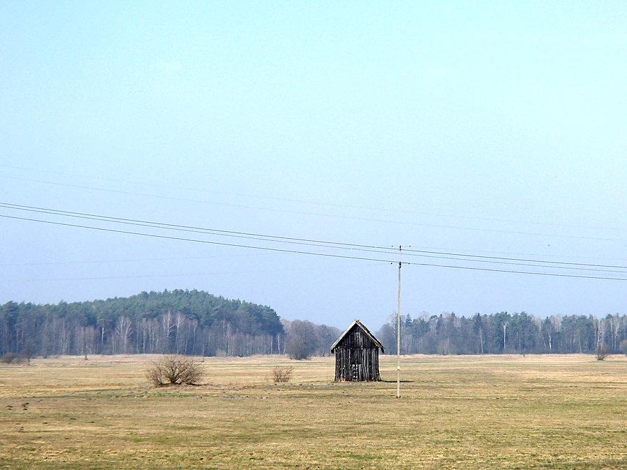 Chatka na polu