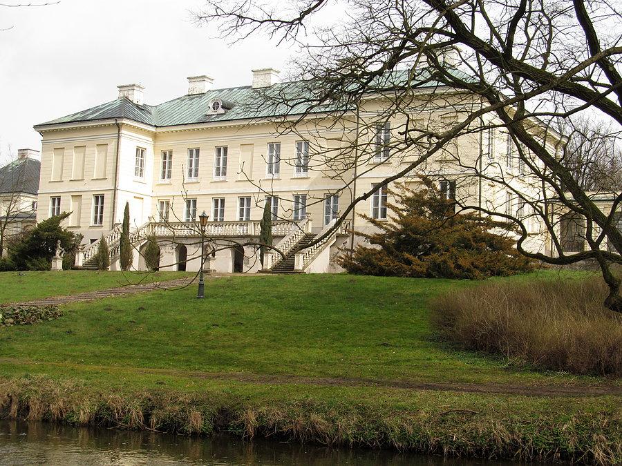 Walewice - pałac