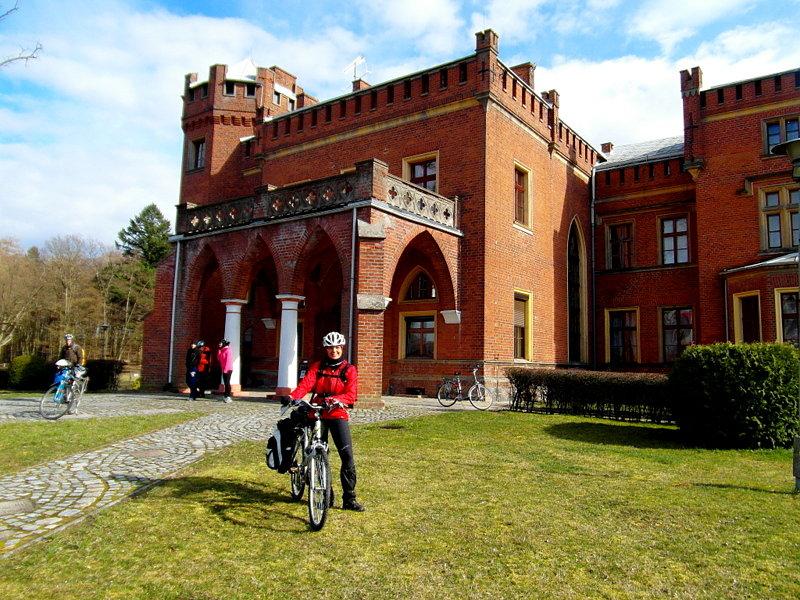 Hotel- zamek - Karnity