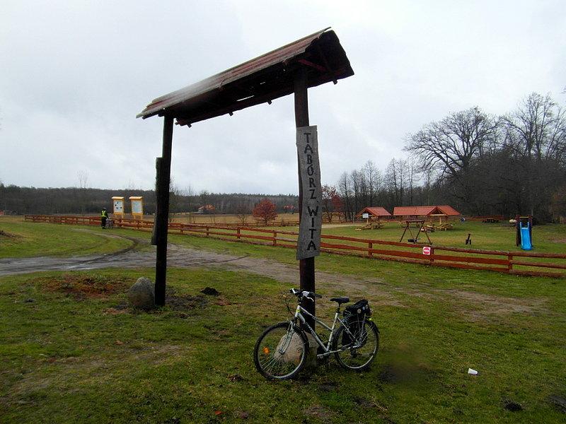 Nad Jeziorem Tabórz