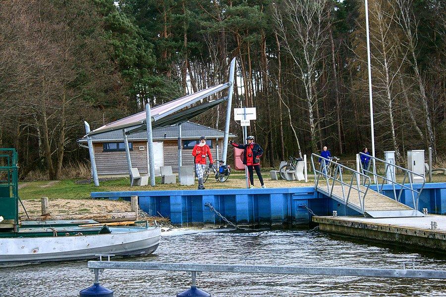 Widok z molo w Rieth na Riether Werder