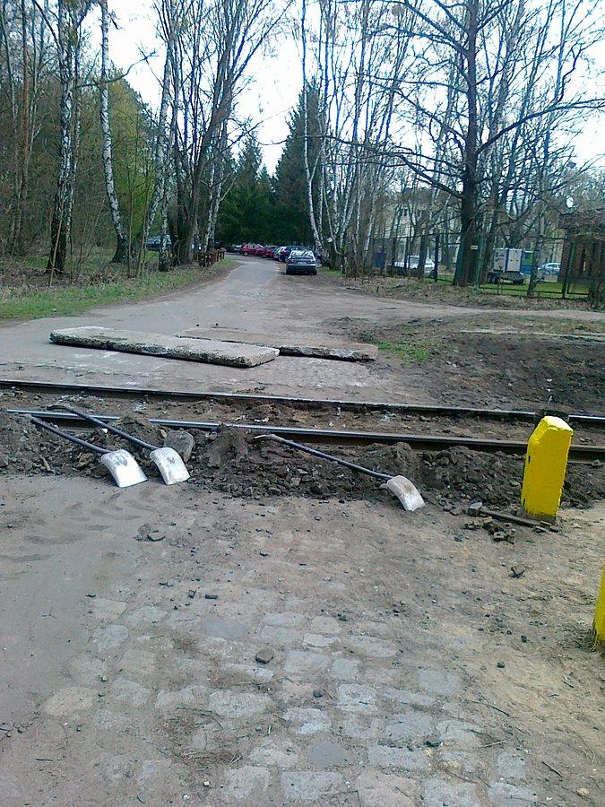 Remont przejazdu przez tor przy jednostce wojksowej