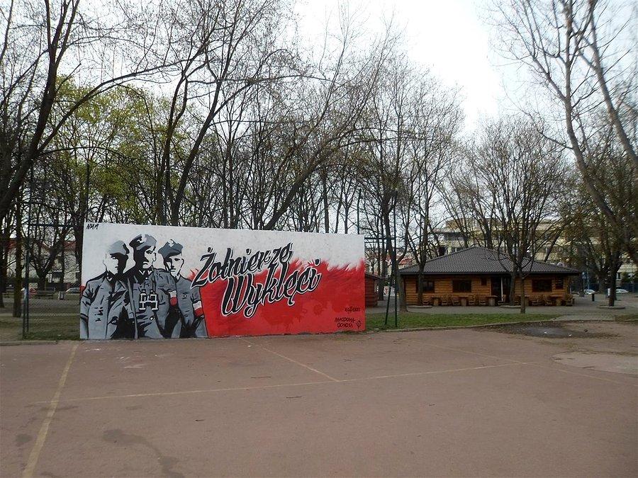 Nowy mural na Ochocie