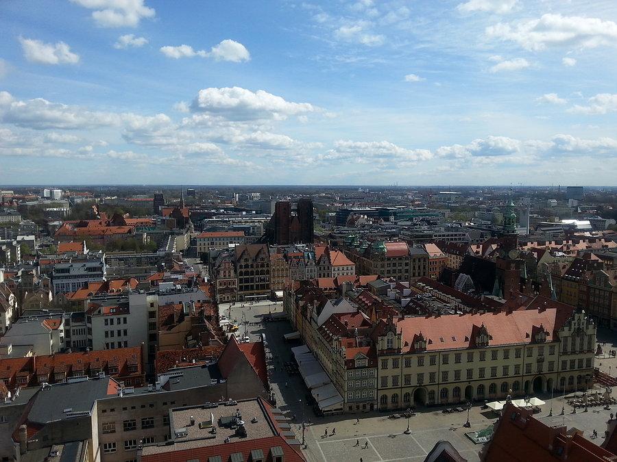 Widok z wieży na kładkę pokutnic