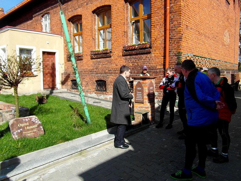 W ogrodzie historii - Gniew