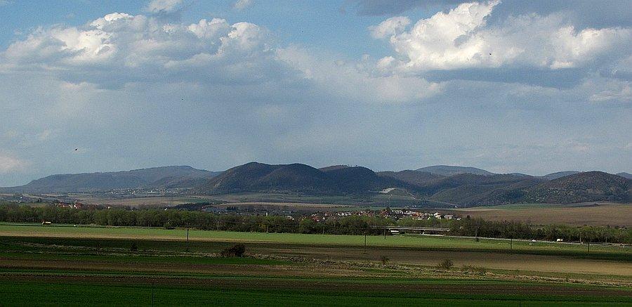 Slaneckie vrchy na horyzoncie
