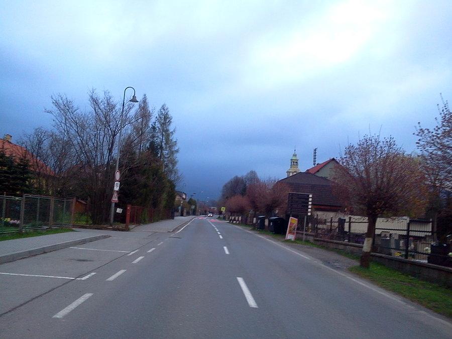 Ciemne chmury nad Nydkiem