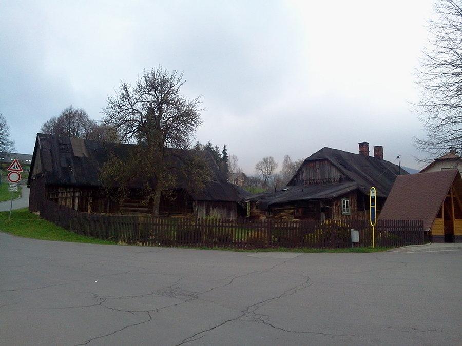Drewniana chałupa