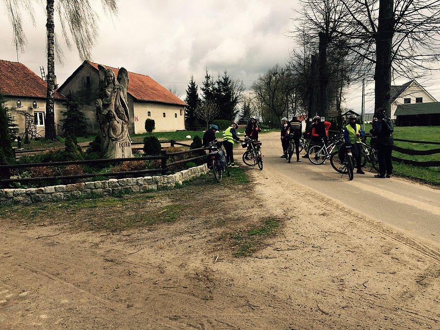 Rowerzyści w Aniołowie