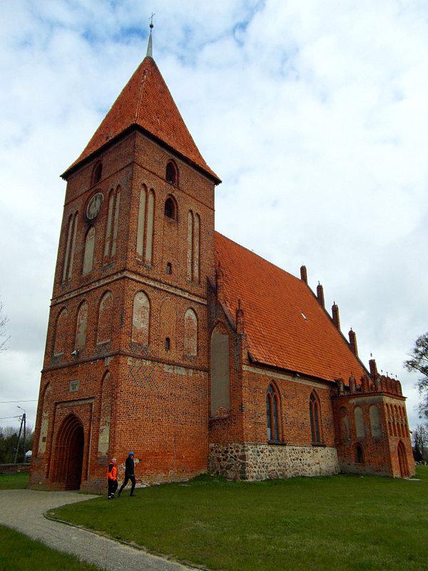 Wnętrze kościoła w Przezmarku