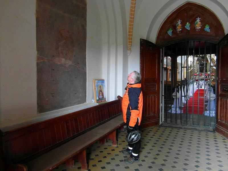Wnętrze kościoła w Przezmarku