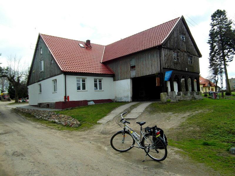 Dom podcieniowy w Aniołowie