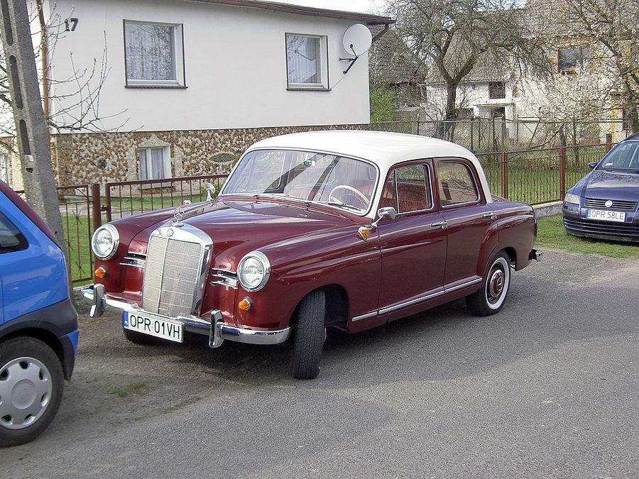Mercedes w Racławiczkach