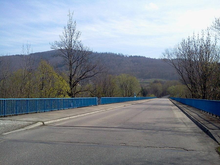 Początek podjazdu na Równicę