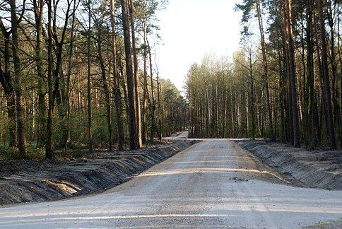 To ci niespodzianka :) Nowiutka leśna autostrada z Wiaderna do Młoszowa