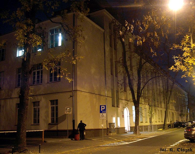 Szkoła Graviera przy Hożej