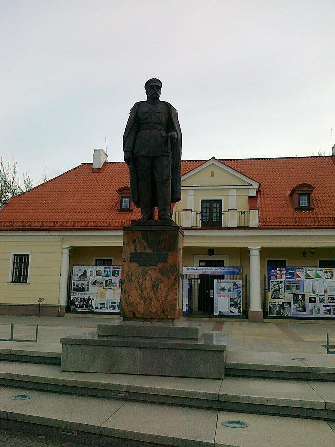Pomnik marszałka Piłsudskiego