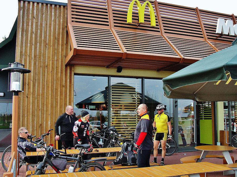 Wracamy do Tczewa. McDonald's w Nowym Dworze