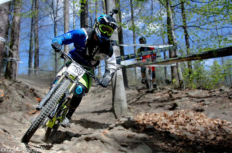 Diverse Downhill Contest