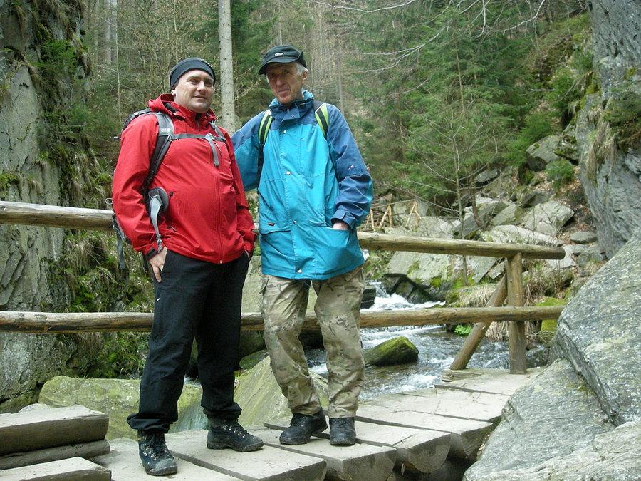 Z Markiem przy Resowskich wodospadach