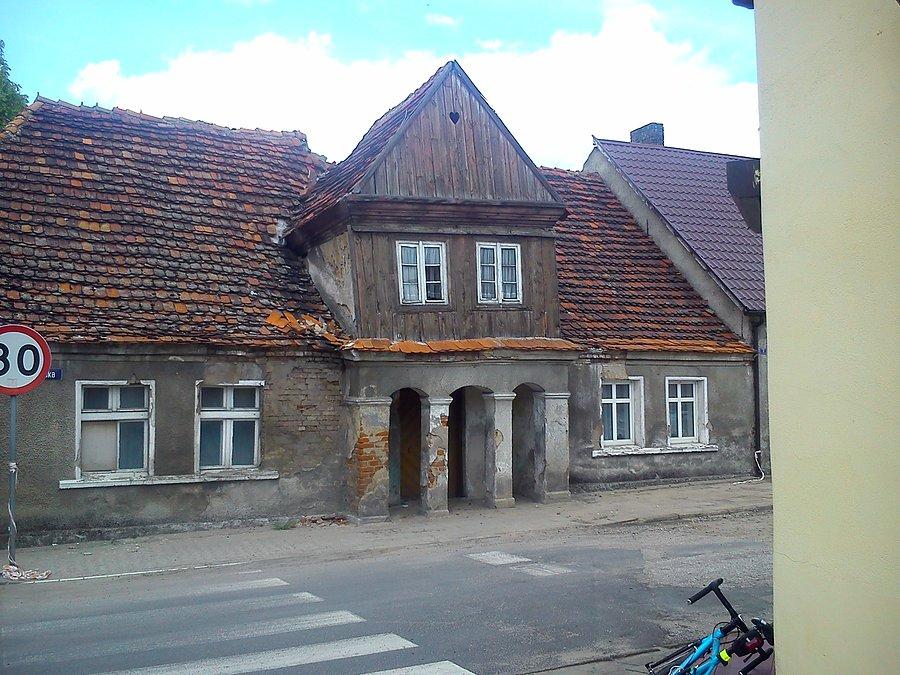 Domek z serduszkiem ... :) Ostroróg