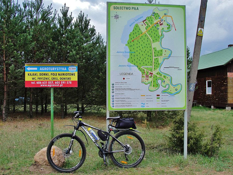 Bory Tucholskie - Kraina Trzech Wież. W deszczu i słońcu