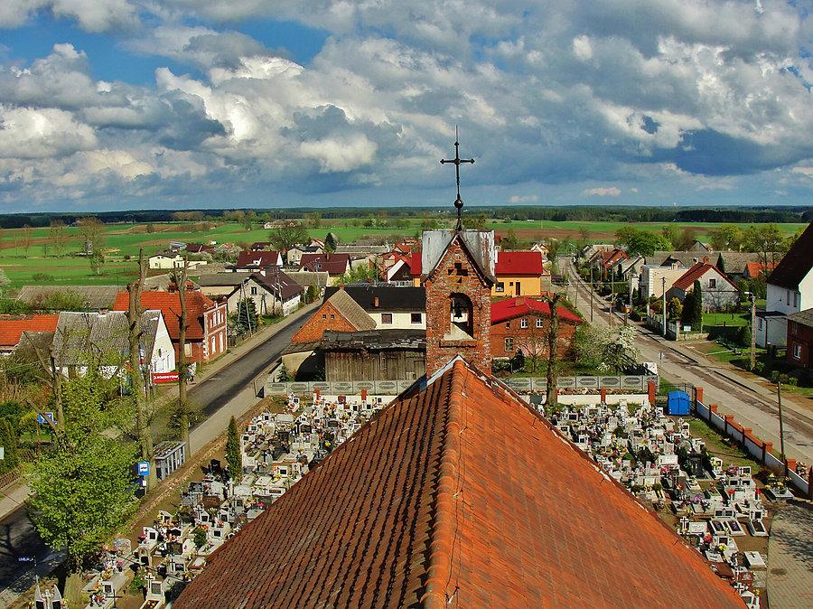 Bory Tucholskie - Kraina Trzech Wież. W deszczu i słońcu... Lubiewo