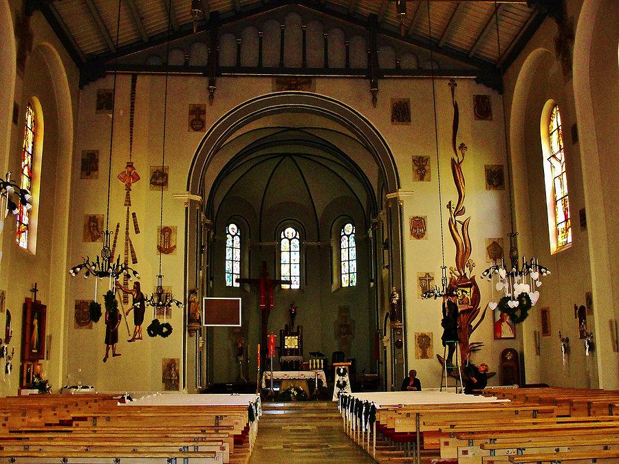 Bory Tucholskie - Kraina Trzech Wież. W deszczu i słońcu... Parafia Cekcyn