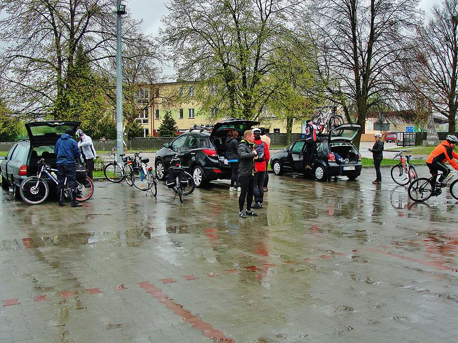 Bory Tucholskie - Kraina Trzech Wież. W deszczu i słońcu... Tuchola