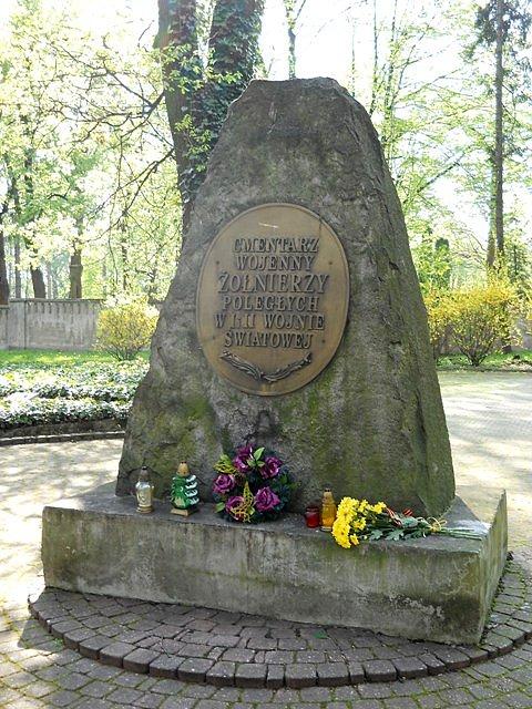 Cmentarz wojenny