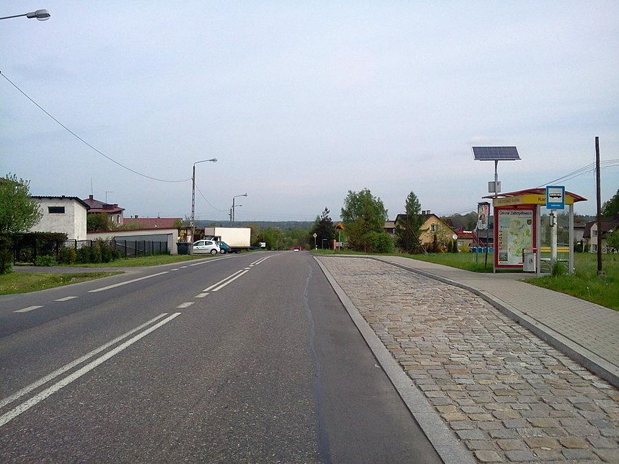 Co jeszcze z ciekawostek... podświetlone przystanki dzięki solarom