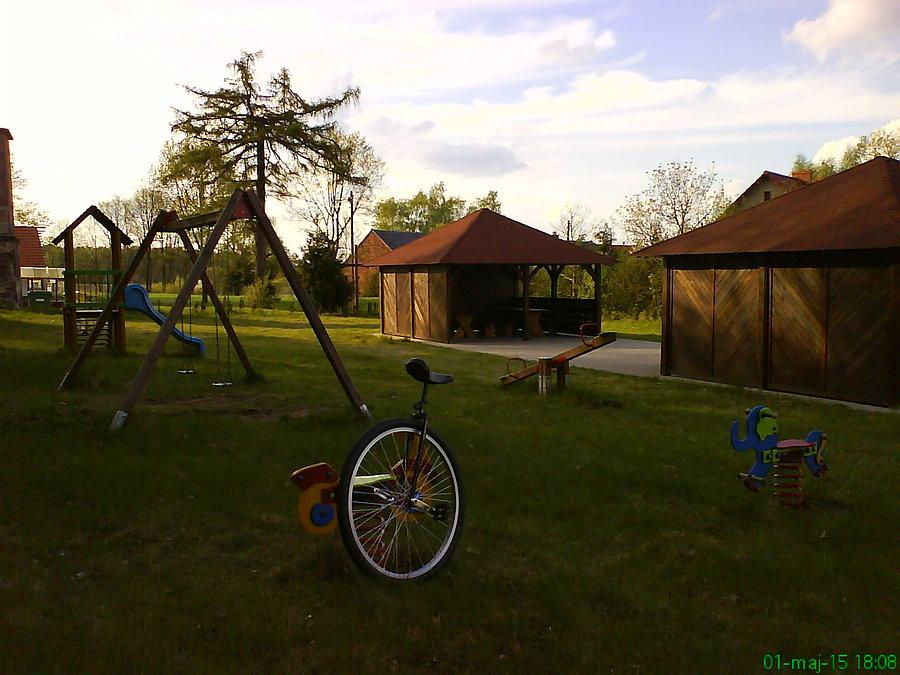 Taka infrastruktura w malutkim przysiółku pośrodku niczego