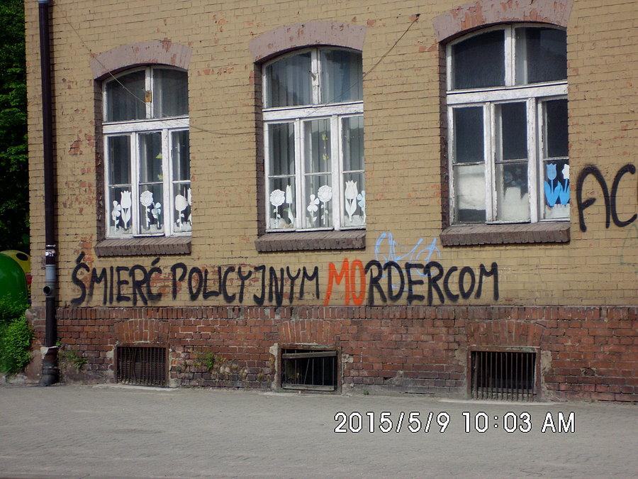 Napis (w Chorzowie przy ulicy generała Dąbrowskiego)