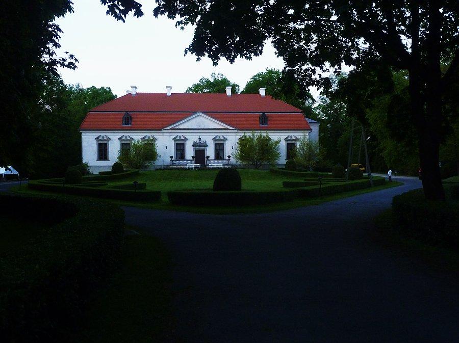 Pałac w Oborach (zbudowny w latach 1681-1688)