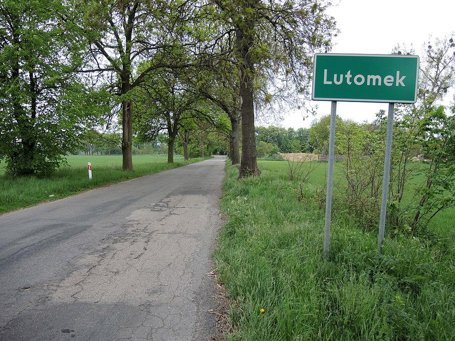 Lutomek - dalsza trasa w kierunku Sierakowa