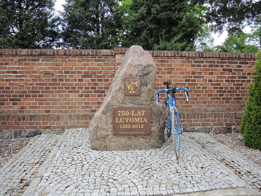 750 lat Lutomia