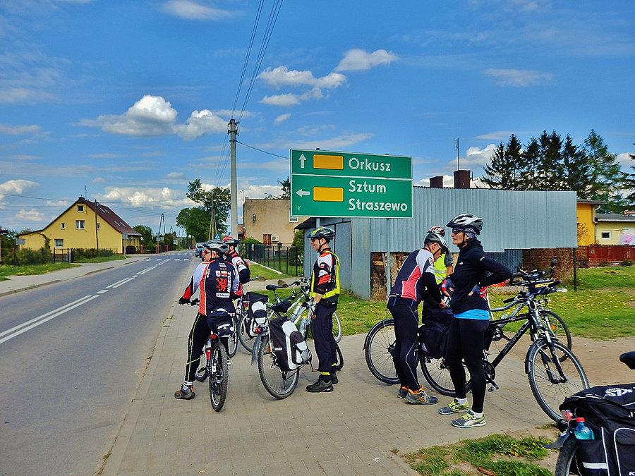 Biały Dwór - Podzamcze. Szlak Bursztynowy. Na trasie