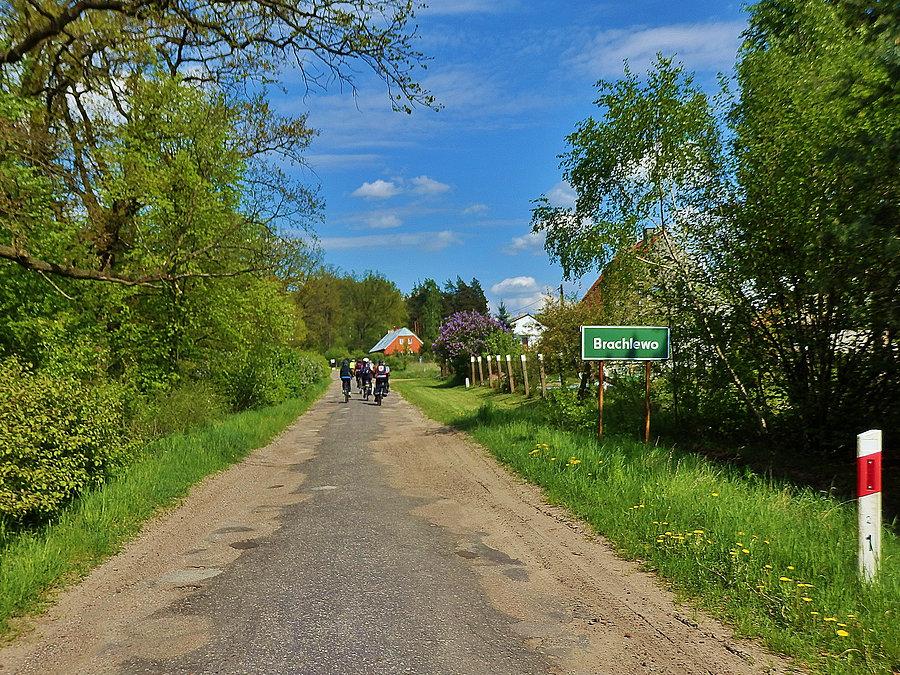Biały Dwór - Podzamcze. Szlak Bursztynowy. Na trasie