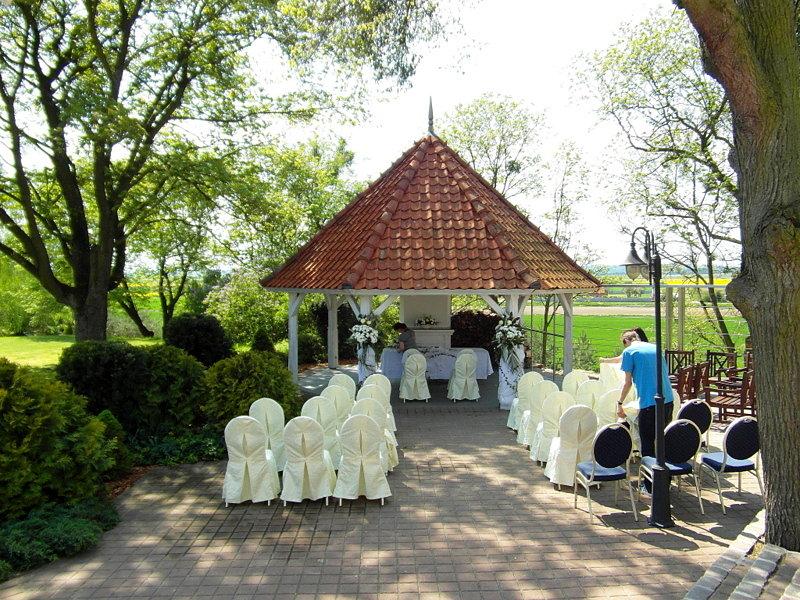 Przygotowania do wesela- Biały Dworek- Podzamcze