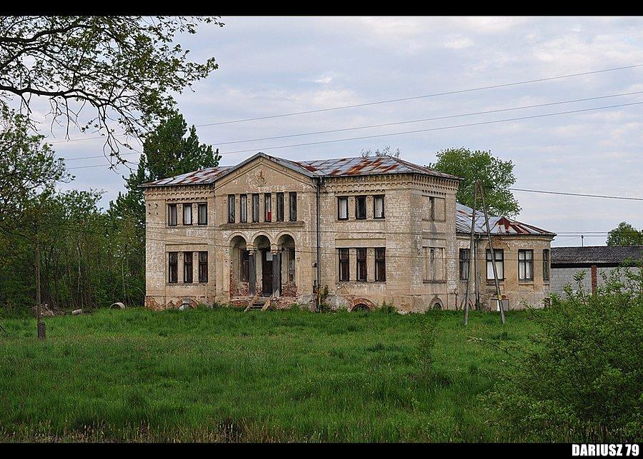Dwór w Zaborowie - Zaborów