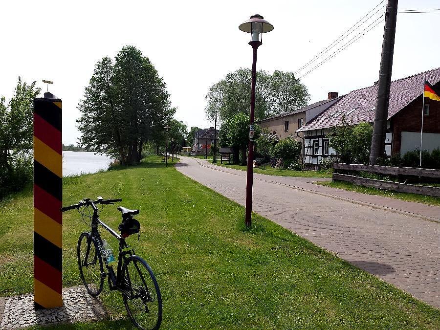 Nad Odrą Zachodnia w Mescherin