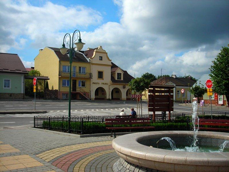 Rynek w Urzedowie