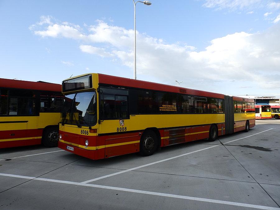 Pierwszy Volvo B10MA