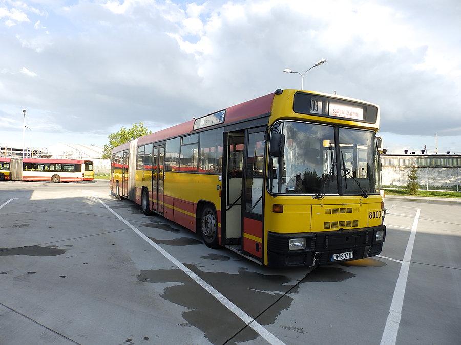 Jelcz M180