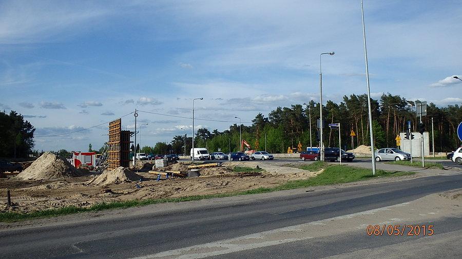 Sękocin. Budowa skrzyżowania DK 7 i DW 721