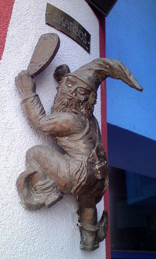 Skarbuś, ul. Żmigrodzka