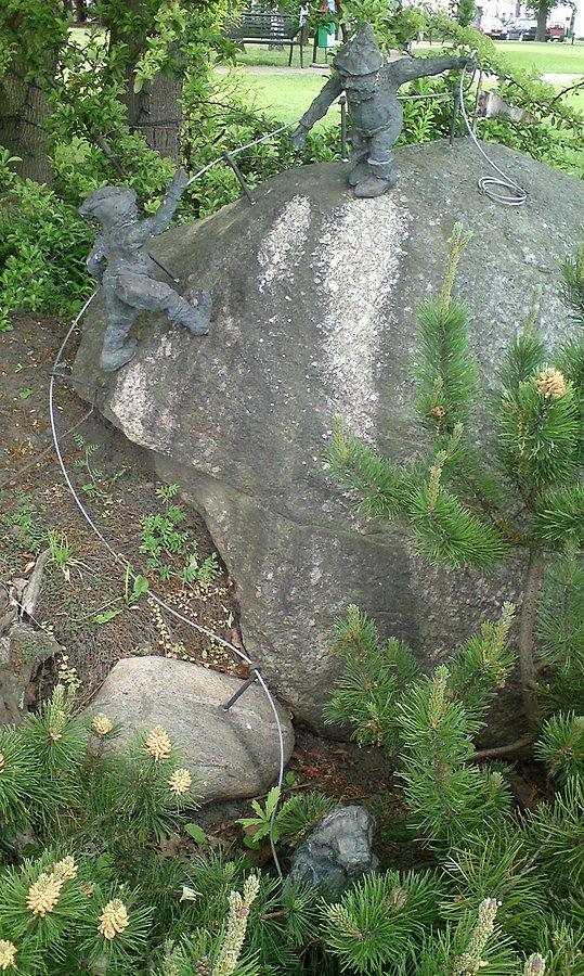 Alpinki (Głazek, Zarembek i Rutek), ul. Strzegomska